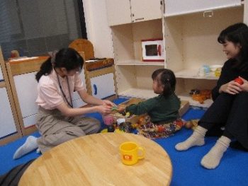 児童臨床研究センター はぐみぃ通信１１月（２３）