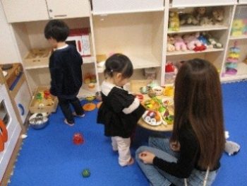 児童臨床研究センター はぐみぃ通信１２月（４２）